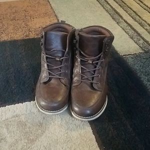 Steve Madden Boots